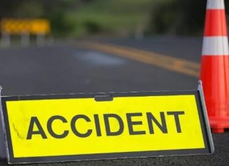 സൗദിയിൽ വാഹനാപകടം; മലപ്പുറം സ്വദേശികളായ ദമ്പതികളും മകളും മരിച്ചു Malabar News_Accident