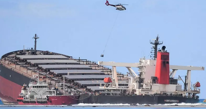 Malabar News_ Mauritius Ship Accident