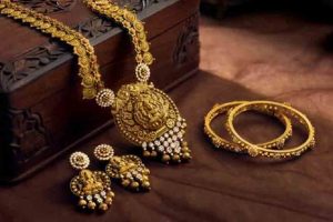 Gold prices rise