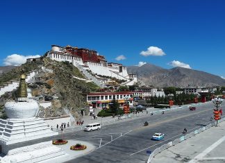 നിര്ബന്ധിതമായ പരിശീലനത്തിന് ടിബറ്റിലെ ജനങ്ങളെ ചൈന കടത്തി കൊണ്ടുപോയെന്ന് റിപ്പോര്ട്ടുകള് MalabarNews_tibet