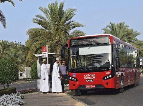 ഒമാനില് പൊതുഗതാഗതത്തിന് അനുമതി; സെപ്തംബർ 27 മുതല് ആരംഭിക്കും pravasilokam image_malabar news