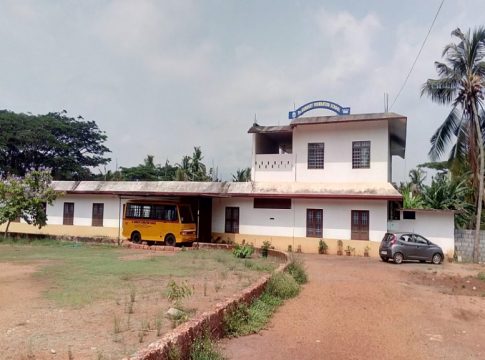 അടച്ച് പൂട്ടുന്നത് ഭാഷയോടുള്ള അനീതി; ഗുണ്ടര്ട്ട് സ്കൂള് പഠന യോഗ്യമാക്കുമെന്ന് ബാലാവകാശ കമ്മീഷന്