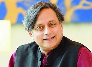ഉമര് ഖാലിദിനെ പിന്തുണച്ച് ശശിതരൂര് Shasi tharoor_Malabar news