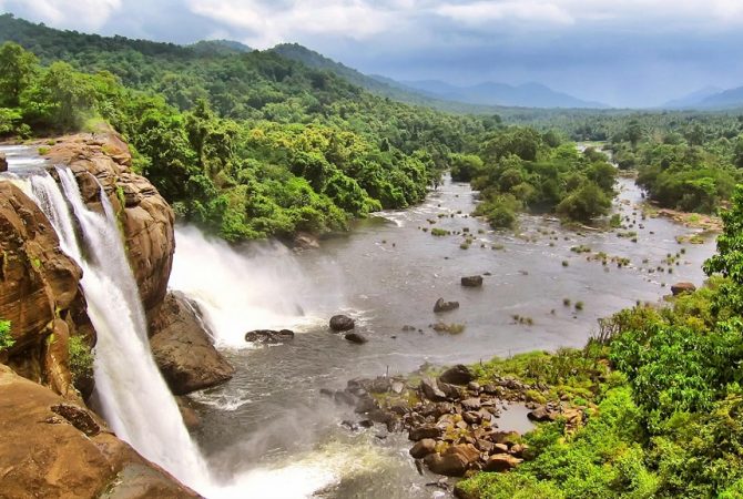 MalabarNews_ATHIRAPALLY-FALLS