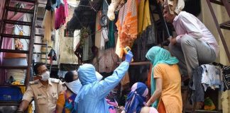 രോഗവ്യാപനം കൂടുന്നു; ധാരാവിയില് വീണ്ടും ആശങ്ക Malabarnews_dharavi