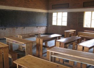 സ്കൂൾ തുറക്കൽ; വിദ്യാഭ്യാസ വകുപ്പിന്റെ ഉന്നതതല യോഗം ഇന്ന് MalabarNews_schools reopen