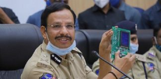 ഇ-ചിപ്പ് ഉപയോഗിച്ച് പെട്രോളിന്റെ അളവില് കൃത്രിമം; 33 പമ്പുകള് അടച്ചു പൂട്ടി petrol pumb using e chip