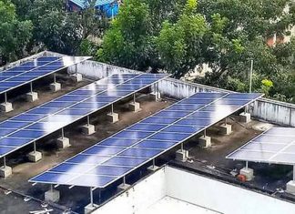 വൈദ്യുതി ഉത്പാദനത്തില് സ്വയം പര്യാപ്തതയുമായി ഗണപത് സ്കൂള് Malabarnews_solar panal