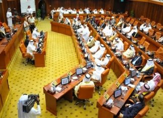 സ്വദേശികൾക്ക് ജോലി നൽകാത്ത സ്ഥാപനങ്ങൾക്ക് പിഴ; പുതിയ ബില്ലിന് അംഗീകാരം New Bill Passed By Bahrain Parliamentary Committee