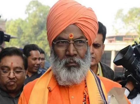 sakshi-maharaj-about-farm-bills