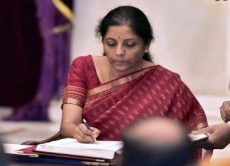 മൊറട്ടോറിയം കാലത്തെ പിഴപ്പലിശ ഒഴിവാക്കി കേന്ദ്രം; ധനമന്ത്രാലയം ഉത്തരവ് പുറപ്പെടുവിച്ചു MALABARNEWS-nirmala-sitharaman