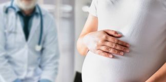 നവജാത ശിശുക്കള്ക്ക് അമ്മമാരില് നിന്ന് കോവിഡ് പടരാന് സാധ്യത കുറവെന്ന് പഠനം lokajalakam image_malabar news