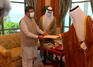 കുവൈത്ത് അമീറുമായി കൂടിക്കാഴ്ച നടത്തി കേന്ദ്രമന്ത്രി Dharmendra Pradhan Visits Kuwait