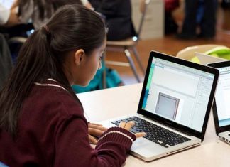 ബഹ്റൈനിലെ സര്ക്കാര് സ്കൂളുകളില് ഓണ്ലൈന് ക്ളാസുകള്ക്ക് തുടക്കം online classes in-uae