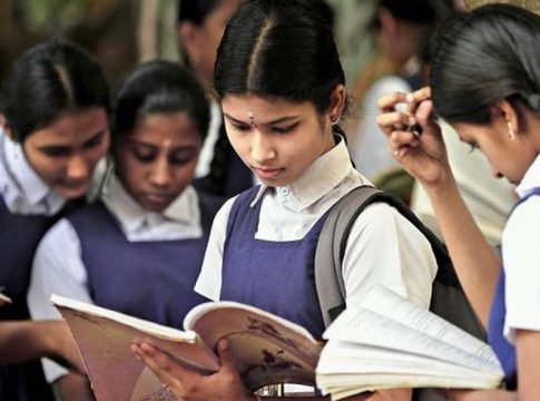 Malabar News_CBSE-reduces syllabus