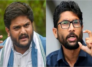 ഹത്രസ് പ്രതിഷേധം; ജിഗ്നേഷ് മെവാനിയും ഹര്ദിക് പട്ടേലും വീട്ടു തടങ്കലില് malabarnews-hardik-jignesh
