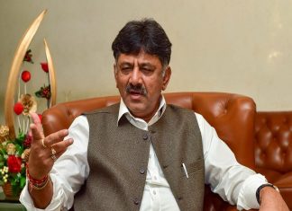 മുഖ്യമന്ത്രി പദം; വീതംവെപ്പിന് തയ്യാറല്ല; നിലപാടിൽ ഉറച്ചു ഡികെ ശിവകുമാർ malabarnews-dk