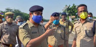 ഹത്രസ് പെൺകുട്ടിക്ക് നേരെ ബലപ്രയോഗം നടന്നിട്ടുണ്ട്; യുപി പോലീസിനെ തള്ളി ഡോക്ടർ UP-Police_2020-Oct-04