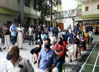 വെഞ്ഞാറമൂട്ടിൽ നിരോധനാജ്ഞ ലംഘിച്ച് പൊതുപരിപാടി Public Programme in venjaramood