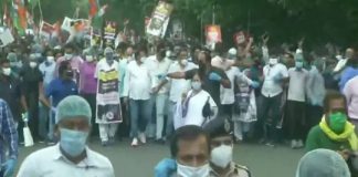 ദളിതരെ വോട്ടിന് വേണ്ടി മുതലെടുക്കുന്നു; പ്രതിഷേധ മാർച്ചുമായി മമതാ ബാനർജി March against hathras gang rape