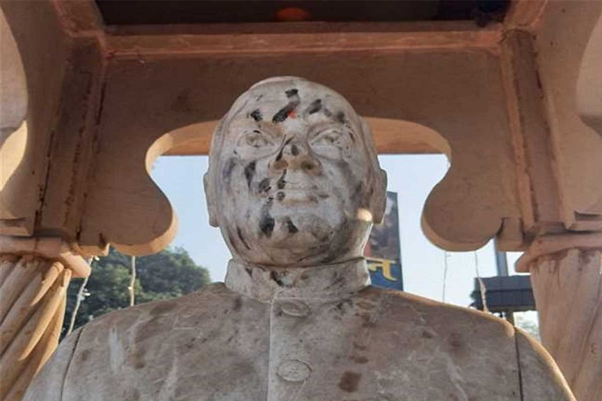 malabarnews-RajivGandhistatue malabarnews-RajivGandhistatue