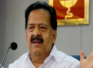 പ്രതിപക്ഷ നേതാവ് മാറുമെന്ന് നേരത്തെ അറിഞ്ഞില്ല, അപമാനിതനായി; സോണിയക്ക് കത്തയച്ച് ചെന്നിത്തല Ramesh Chennithala