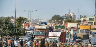 കർഷകർ തീവ്രവാദികളല്ല; സ്റ്റേഡിയങ്ങൾ വിട്ടുനൽകില്ലെന്ന് സർക്കാർ; പോലീസിന് തിരിച്ചടി Delhi Chalo March Update