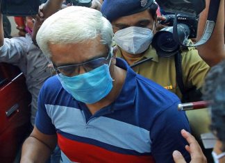അപേക്ഷയിൽ വ്യക്തതയില്ല; കസ്റ്റംസിന് കോടതിയുടെ രൂക്ഷ വിമർശനം; ശിവശങ്കർ 5 ദിവസം കസ്റ്റഡിയിൽ Court slams Customs; Shivshankar in custody for 5 days