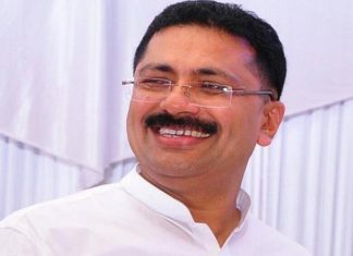 കെടി ജലീലിന്റെ പിഎച്ച്ഡി ചട്ടപ്രകാരം; ഗവര്ണര്ക്ക് റിപ്പോര്ട്ട് കൈമാറി വിസി KT Jaleel image_malabar news