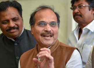 കോണ്ഗ്രസിനെ വിമര്ശിക്കുന്ന നേതാക്കള് ആദ്യം ആത്മ പരിശോധന നടത്തണം; അധിര് രഞ്ജന് ചൗധരി Adhir-Ranjan-Chowdhury_Malabar news