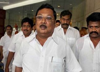 അമിത് ഷായെ കാണില്ല, പുതിയ പാർട്ടി ഇപ്പോഴില്ല; വാർത്തകൾ നിഷേധിച്ച് അഴഗിരി