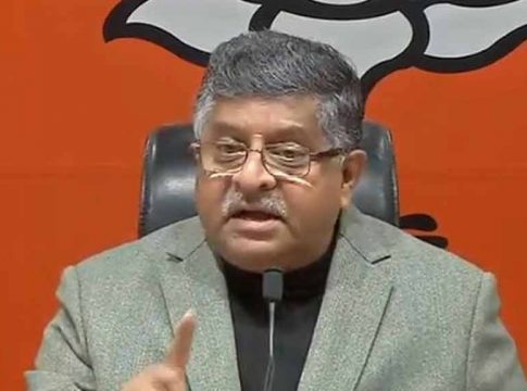 കോൺഗ്രസിന് രാജ്യവിരുദ്ധ നിലപാടാണോ?, സോണിയയും രാഹുലും വിശദീകരിക്കണം; കേന്ദ്രമന്ത്രി ravi-shankar-prasad-_2020-Nov-16