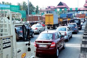 Malabarnews_paliyekkara toll plaza