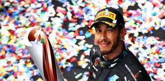 ഏഴാം കിരീടത്തിലേക്ക് കാറോടിച്ച് കയറ്റി ഹാമിൽട്ടൺ; റെക്കോർഡിൽ ഷൂമാക്കറിനൊപ്പം