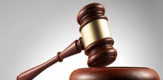 เดเตเดตเดฟเดกเต เดชเตเดฐเตเดเตเดเตเดเตเดเตเตพ เดฒเดเดเดจเด; เดฎเดฒเดฏเดพเดณเดฟ เดเตพเดชเตเดชเดเต 12 เดชเตเตผเดเตเดเต เดคเดเดตเตเดถเดฟเดเตเดท Violation of covid protocol; 12 jailed, including Malayalee