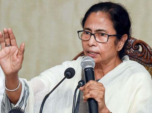 ബംഗാളിൽ 10,12 ക്ളാസുകാർക്ക് ഈ വർഷം പരീക്ഷയില്ല