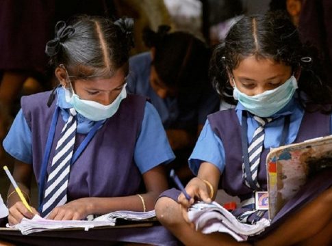 ഗോവയില് സ്കൂളുകള് ഭാഗികമായി തുറക്കും; മാർഗ നിർദേശങ്ങൾ പുറത്തുവിട്ടു school reopen-Gujarat