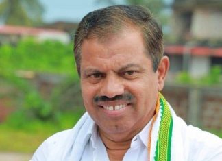 ‘നടന്നത് വലിയ ഗൂഢാലോചന, കാലം മാപ്പ് നൽകില്ല’; കമറുദ്ദീൻ ജയിൽ മോചിതനായി Malabarnews_mc kamaruddin