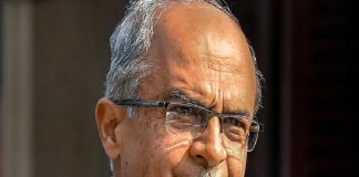 Prashant Bhushan Express regret about Tweet Against chief justice