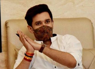 നവംബർ 10ന് ശേഷം തേജസ്വി യാദവിന് മുമ്പിൽ വണങ്ങേണ്ടി വരും; നിതീഷിനെ കടന്നാക്രമിച്ച് ചിരാഗ് പാസ്വാൻ Chirag-Paswan_2020-Nov-05