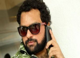 റെയ്ഡ് 24 മണിക്കൂര് പിന്നിട്ടു; ബിനീഷ് കോടിയേരിയുടെ വീട്ടില് നിന്നും മടങ്ങാതെ ഇഡി Bineesh-Kodiyeri_Malabar news