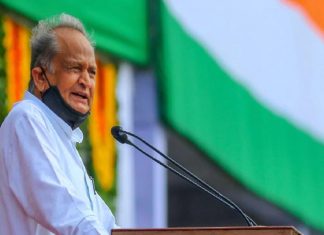 അമരീന്ദർ പാർടി താൽപര്യം അനുസരിച്ച് പ്രവർത്തിക്കുമെന്ന് വിശ്വസിക്കുന്നു; ഗെഹ്ലോട്ട് Ashok Gehlot's request to Amarinder Singh