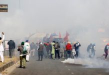 Farmers protest