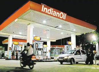 പെട്രോൾ, ഡീസൽ വില മാറ്റമില്ലാതെ തുടരുന്നു Petrol, Diesel Prices Unchanged On Thursday