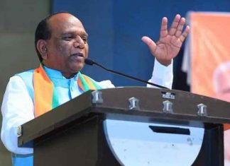 ഇന്നലെ നൽകിയ രാജിക്കത്ത് ഇന്ന് പിൻവലിച്ചു; തീരുമാനം മാറ്റി മുതിർന്ന ബിജെപി നേതാവ് Mansukh-Bhai-Vasava