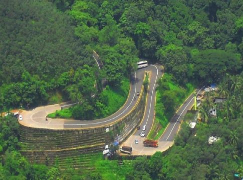 പത്ത് ദിവസം ഒരുകോടിയിലേറെ വരുമാനം; സഞ്ചാരികളുടെ ഇഷ്ട കേന്ദ്രമായി വയനാട് Wayanad Tourism
