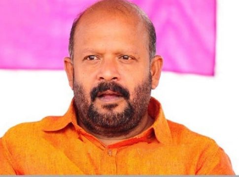 കേന്ദ്രമന്ത്രിക്ക് ലോക്സഭയിൽ വോട്ട് തൃശൂരിൽ, തദ്ദേശം തിരുവനന്തപുരത്ത്; ഇതെങ്ങനെ? VS Sunil Kumar