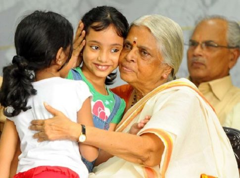 ‘മതാചാരങ്ങളും ഔദ്യോഗിക ബഹുമതിയും ആവശ്യമില്ല; വേണ്ടത് ഒരാല്മരം മാത്രം’ MalabarNews_poet sugathakumari