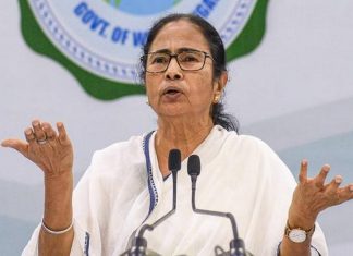 ‘ഓരോ മീറ്റിങ്ങിലും മോദി എന്നെ അപമാനിക്കാറുണ്ട്’; ആരോപണവുമായി മമത mamata banarjee_malabar news