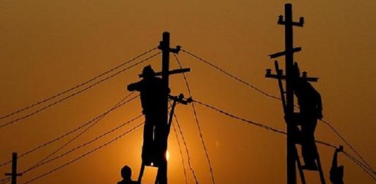 പ്രതിസന്ധിക്ക് താൽക്കാലിക പരിഹാരം; 200 മെഗാവാട്ട് വൈദ്യുതി വാങ്ങാൻ അനുമതി KSEB